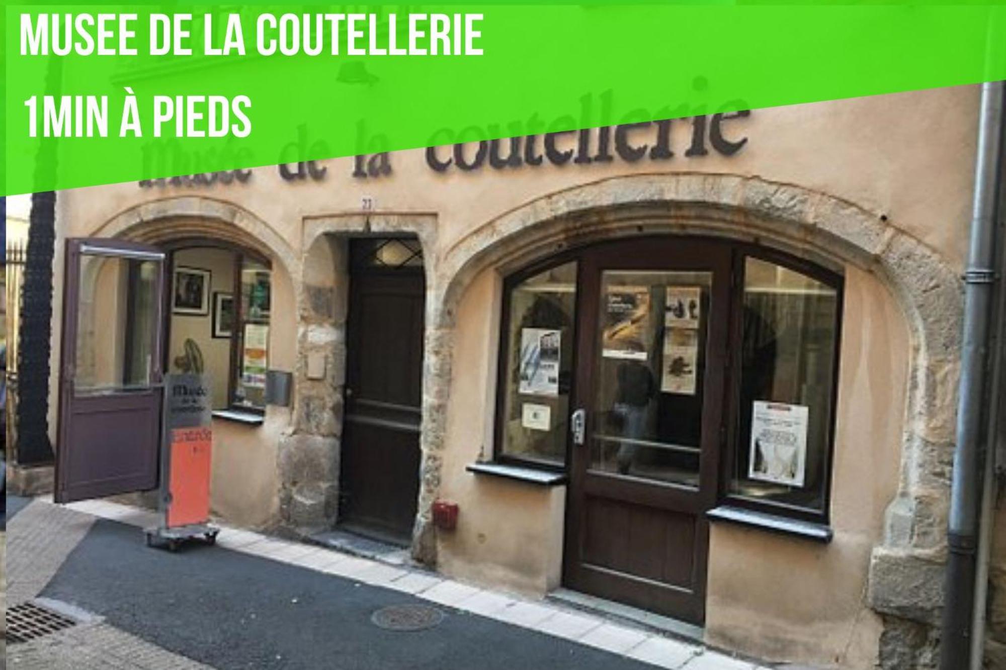 Le Grand Pirou # Lumineux # Halte Auvergne Thiers Exterior foto
